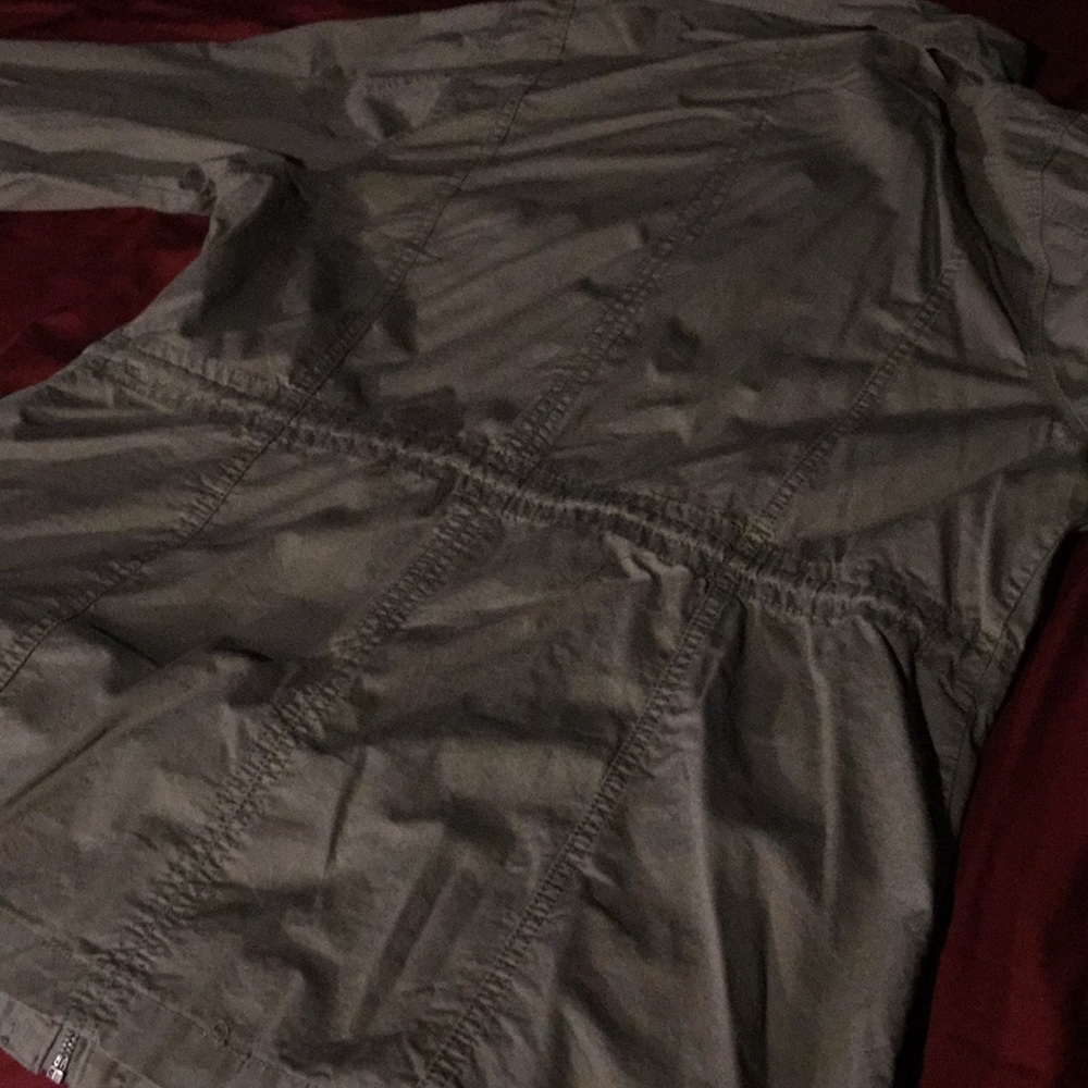 Green jacket - Picture 7 of 7